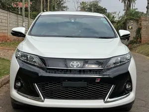 Toyota Harrier 2019 White