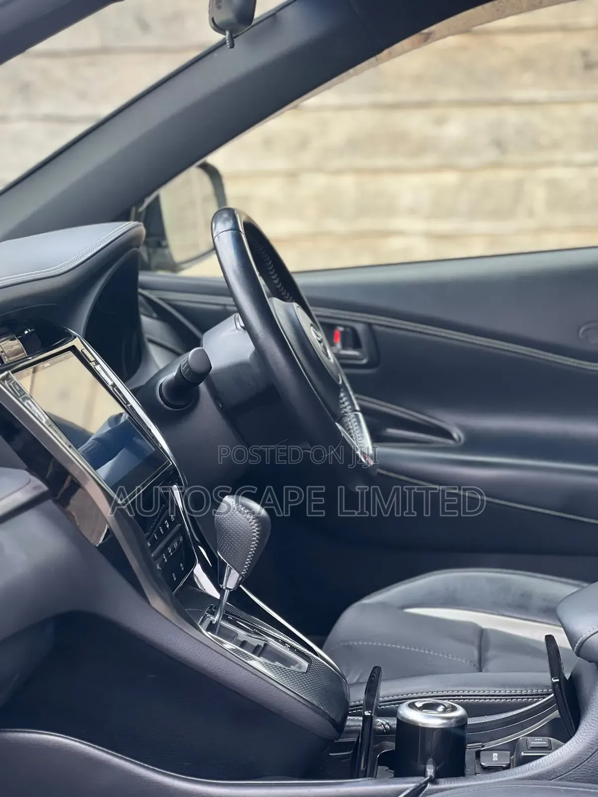 Toyota Harrier 2019 White