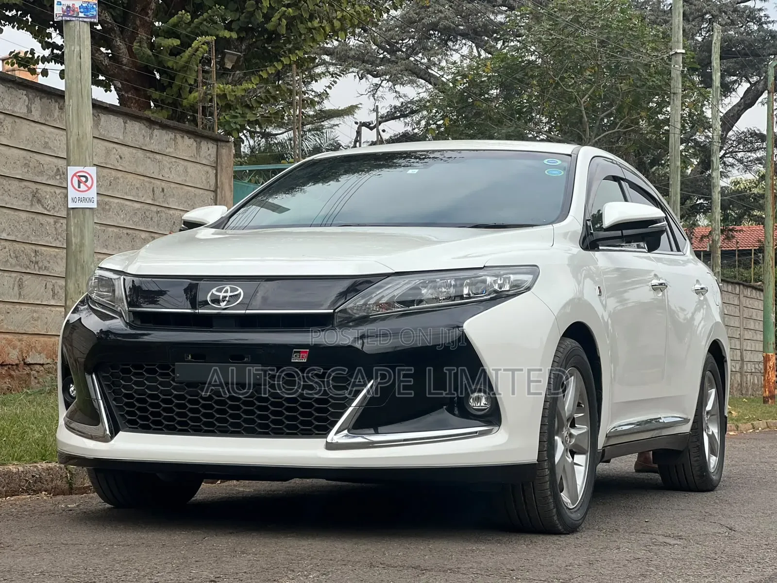 Toyota Harrier 2019 White
