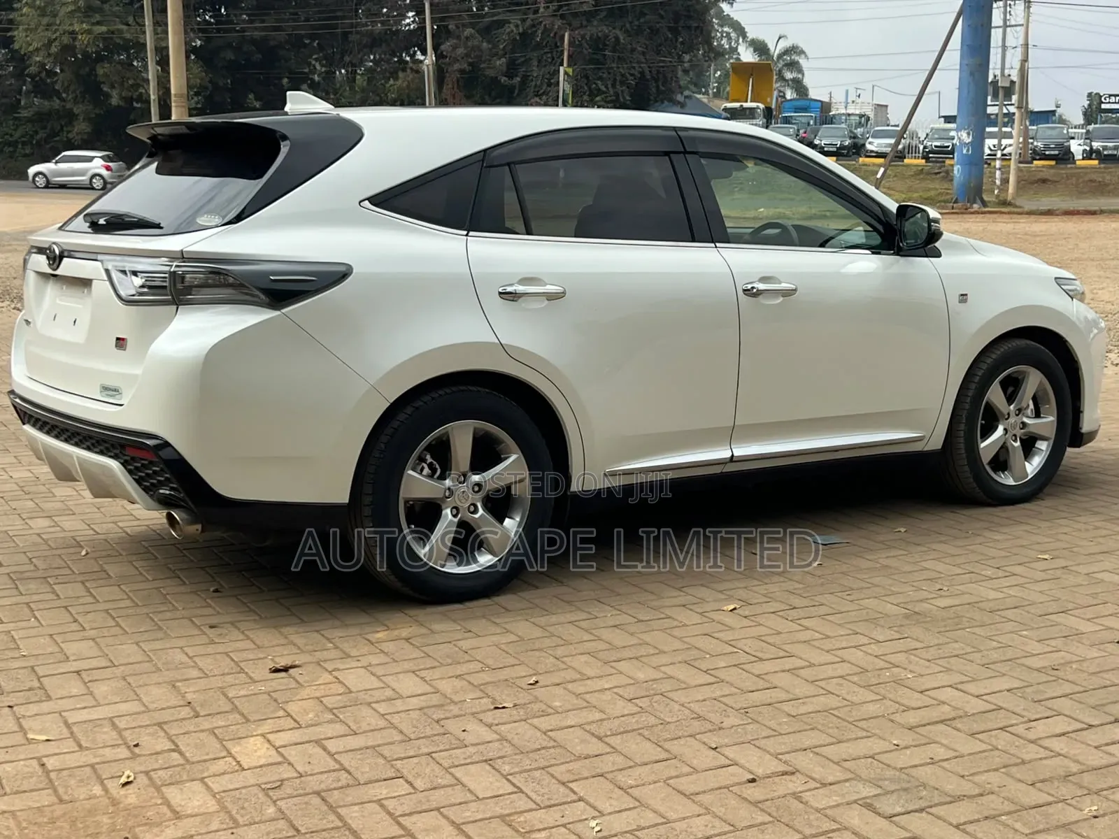 Toyota Harrier 2019 White