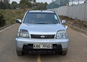 Nissan X-Trail 2001 Silver