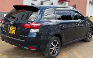 Toyota Corolla Fielder 2019 Blue