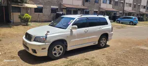 Toyota Kluger 2004 White