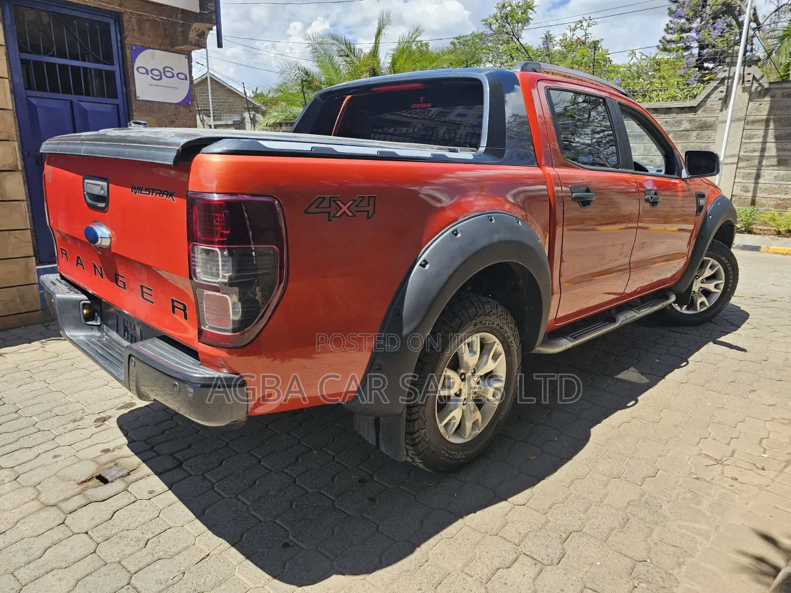 Ford Ranger 2015 Orange
