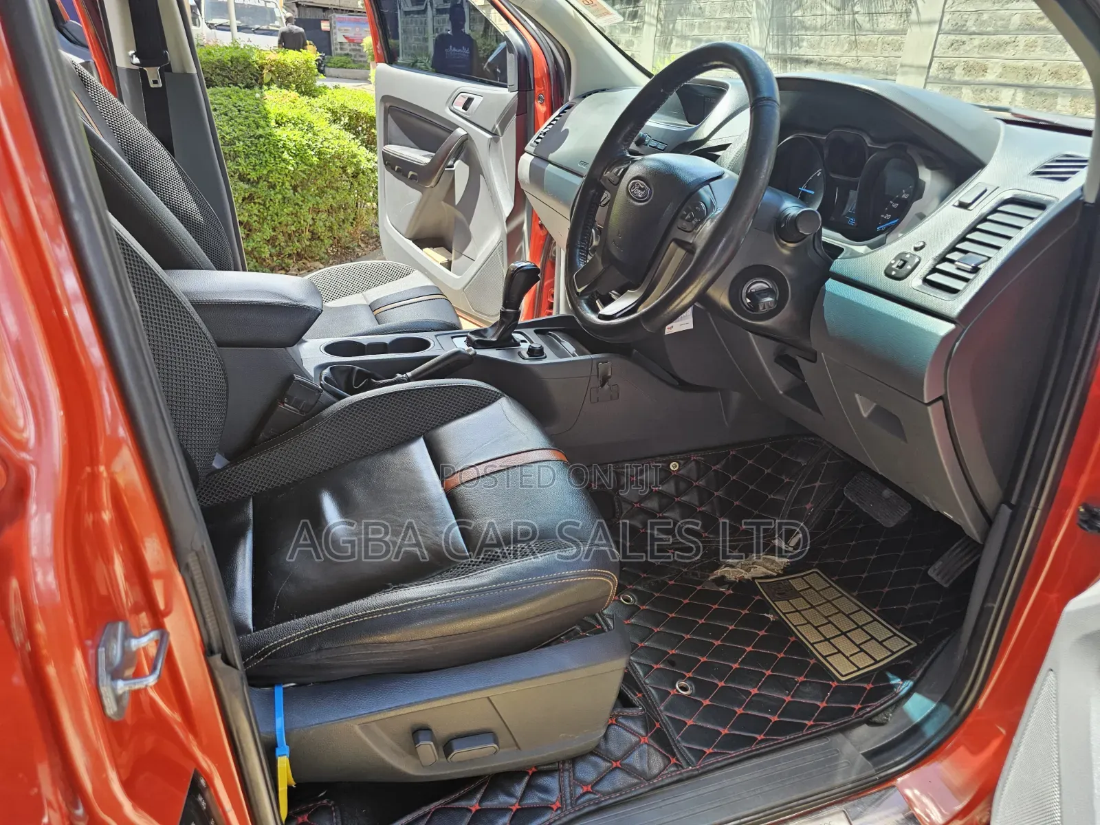 Ford Ranger 2015 Orange