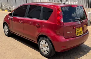 Nissan Note 2012 Red