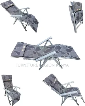 Outdoor Foldable Gray Recliner Chair