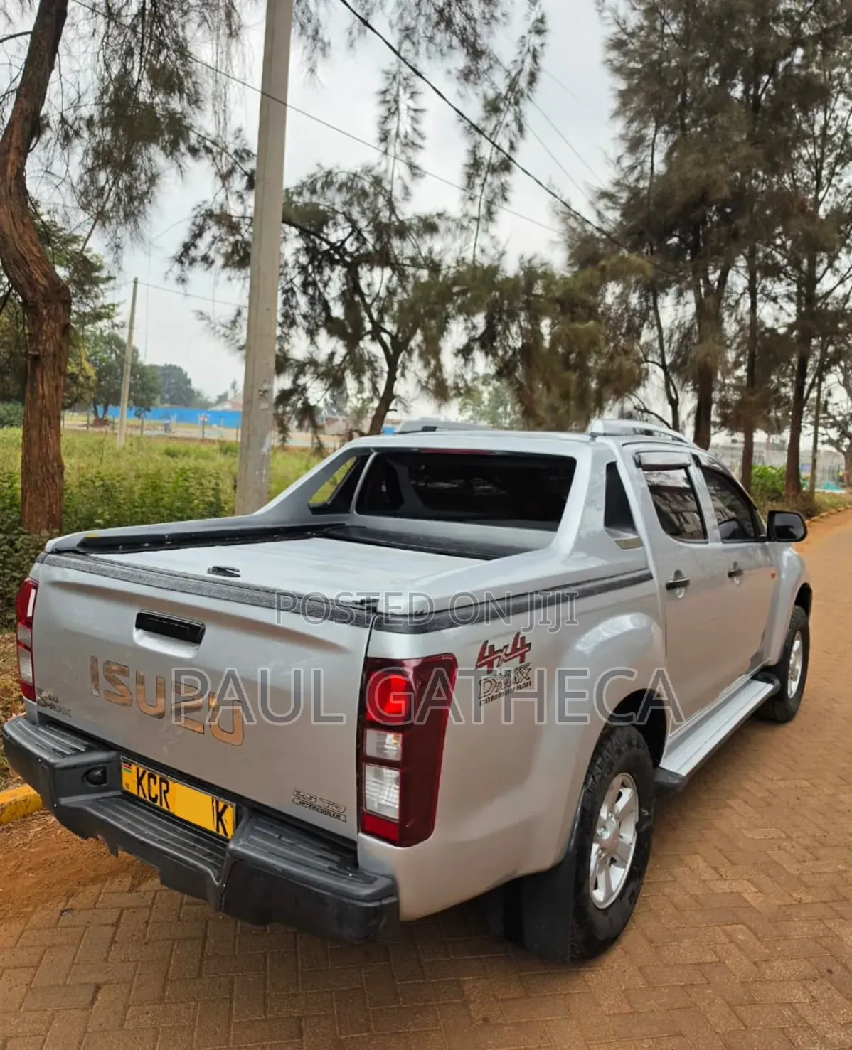 Isuzu D-MAX 2018 Gray