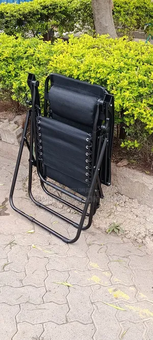 Outdoor Zero Gravity Lounge Foldable Chair