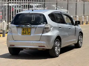 Honda Fit 2012 Silver