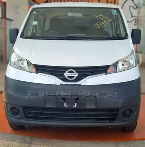 Nissan NV200 SV 2019 White