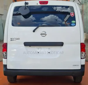 Nissan NV200 SV 2019 White