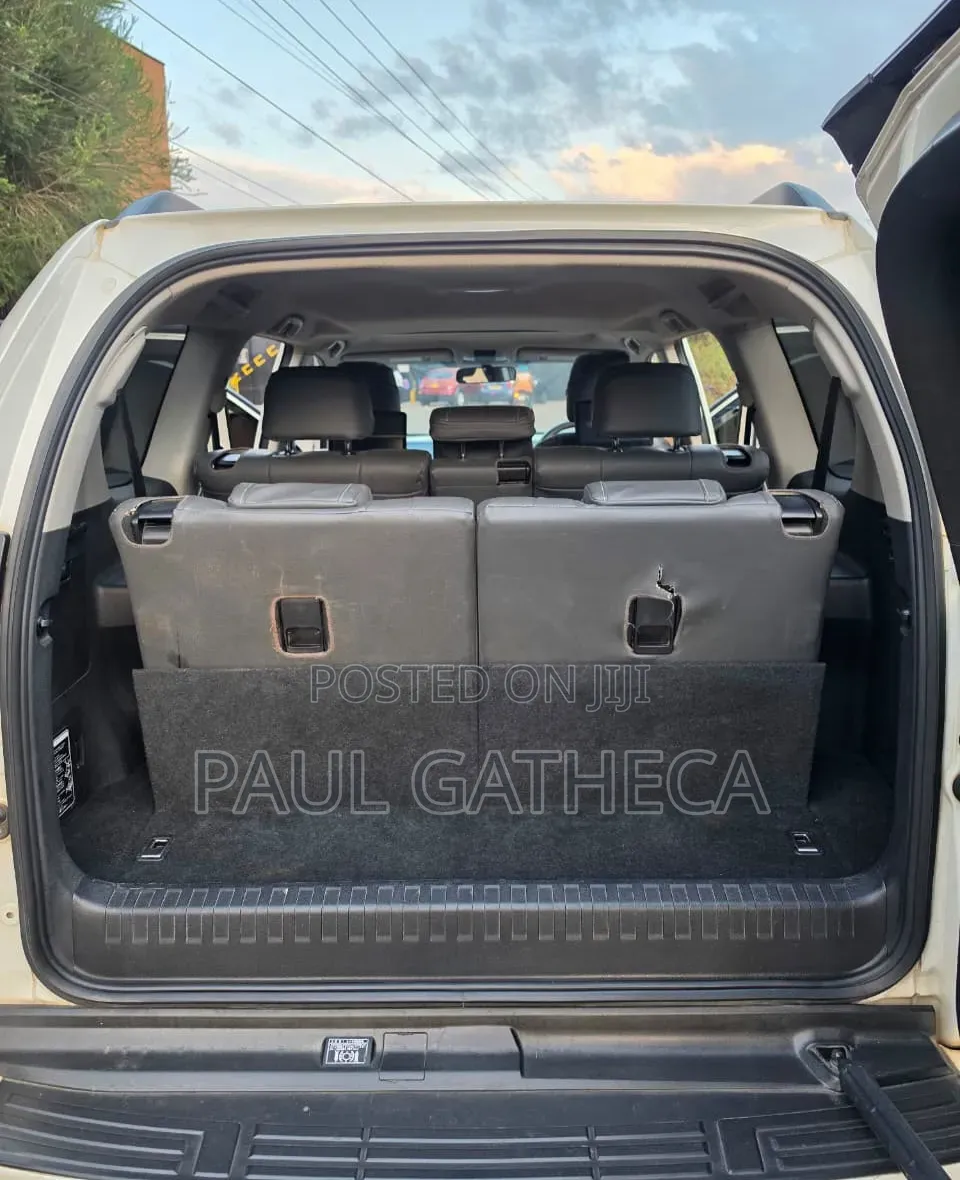 Toyota Land Cruiser Prado 2016 White