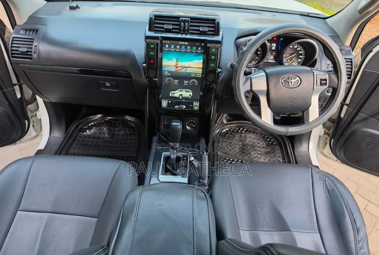 Toyota Land Cruiser Prado 2016 White
