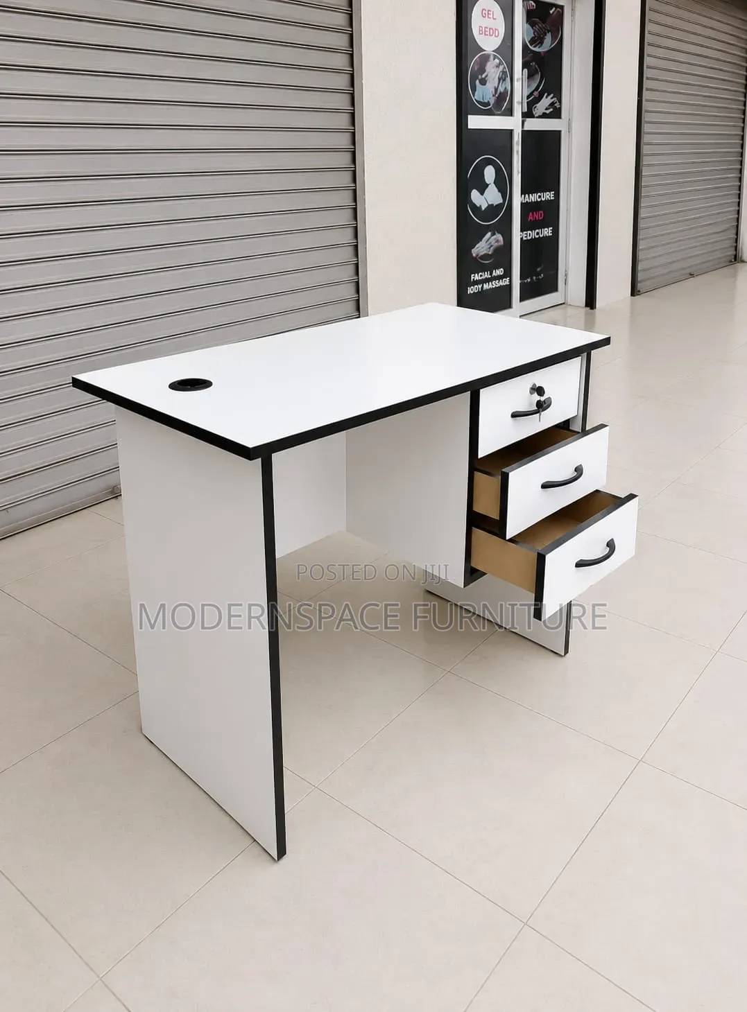 White Office Desk