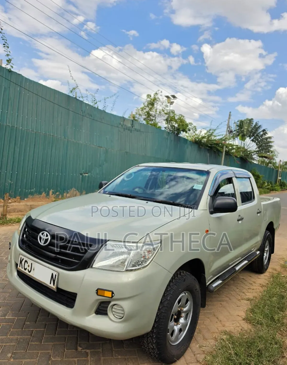 Toyota Hilux 2016 Gold