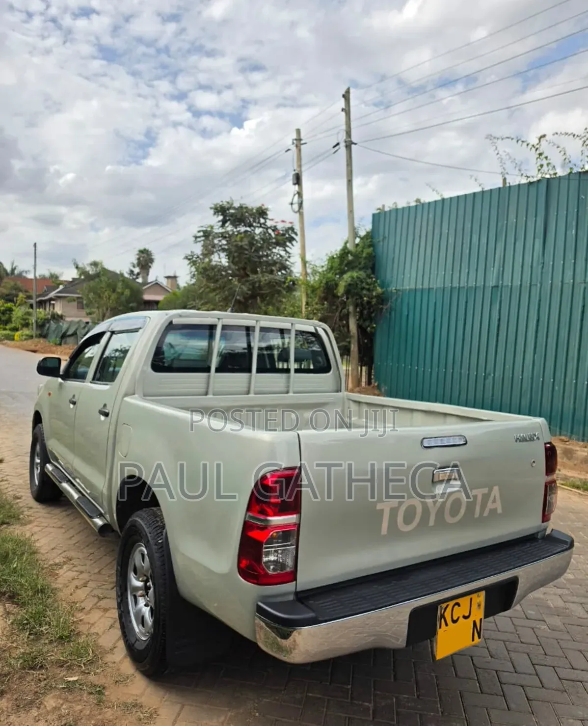 Toyota Hilux 2016 Gold