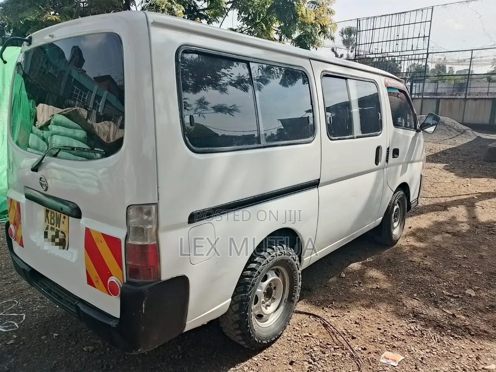 Nissan Caravan (Urvan) 2006 White