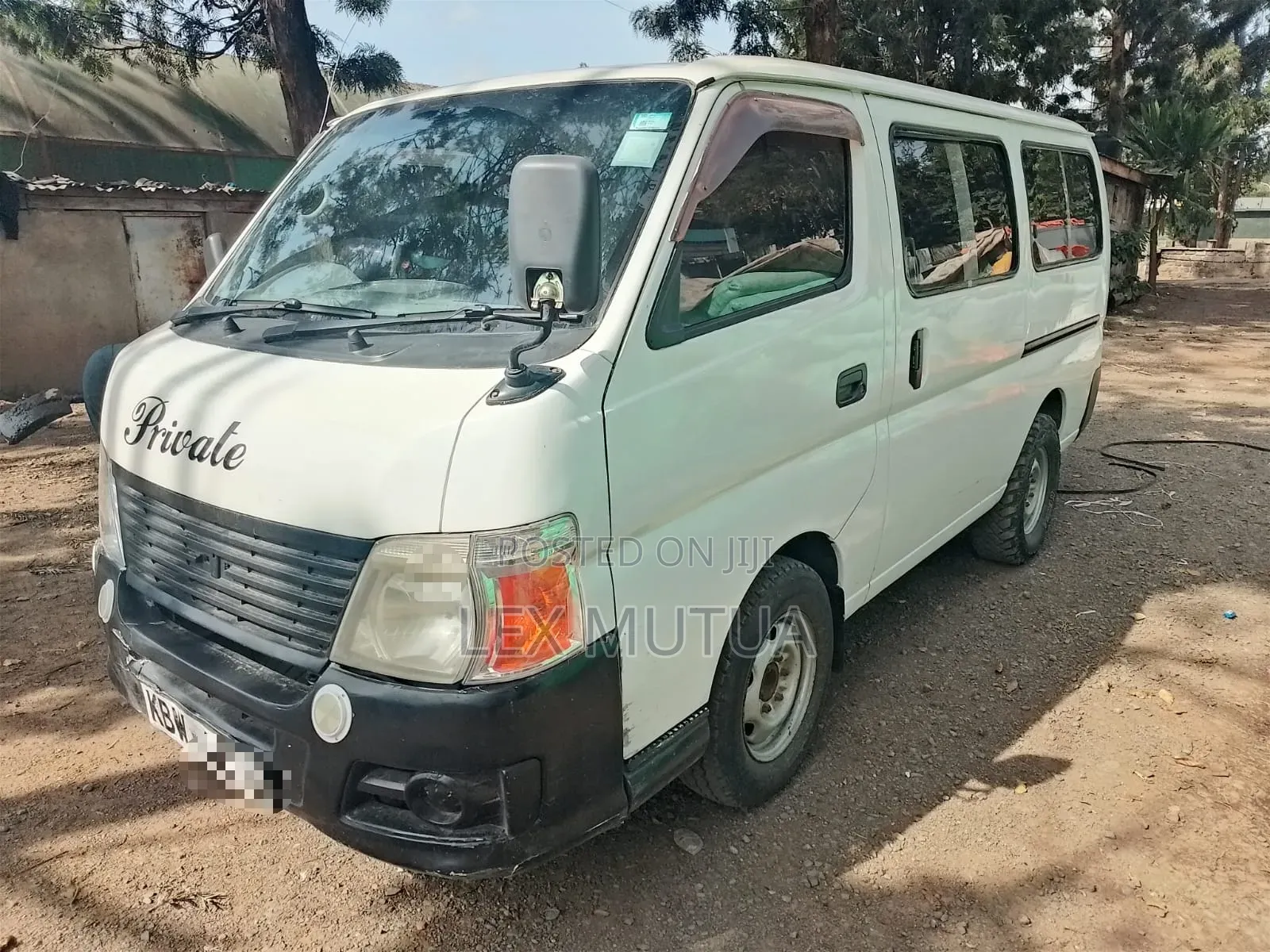 Nissan Caravan (Urvan) 2006 White