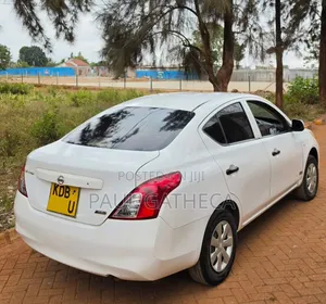 Nissan Latio 1.2 2013 White