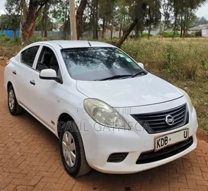 Nissan Latio 1.2 2013 White