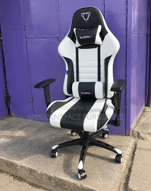 Gaming Chairs _Bkack and White