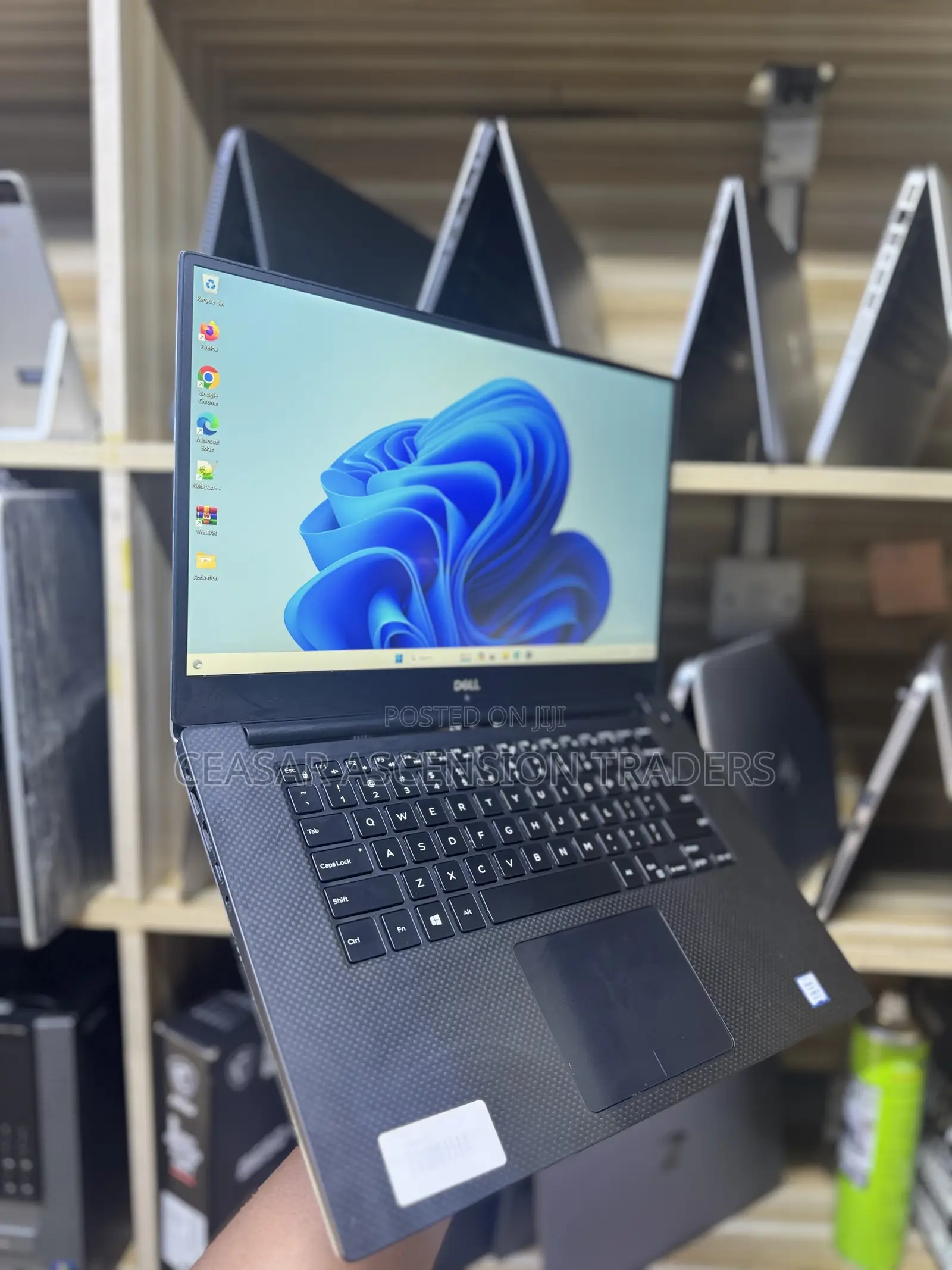 Laptop Dell Precision 15 5540 8GB Intel Core i9 SSD 256GB