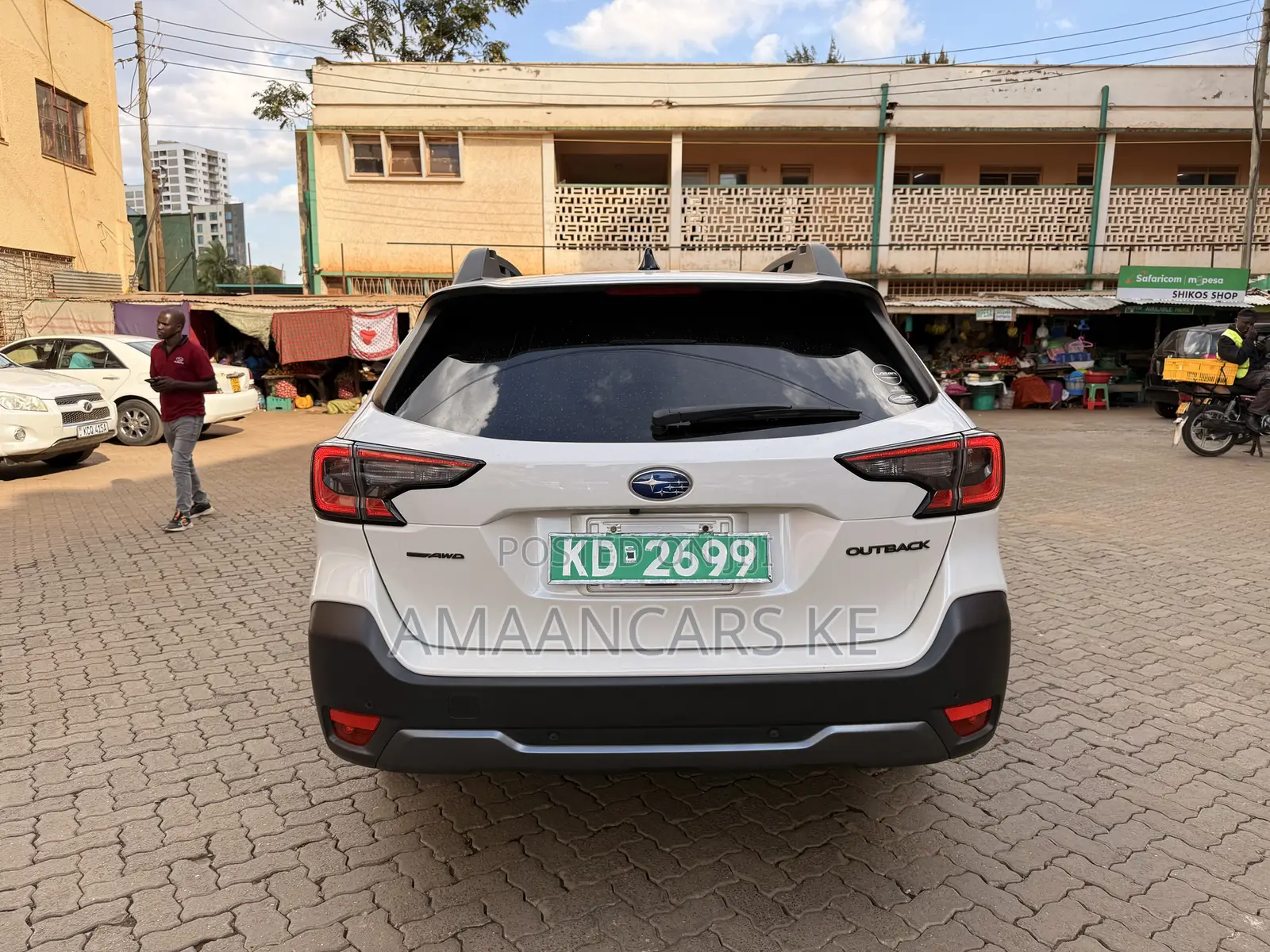 Subaru Outback 2023 White