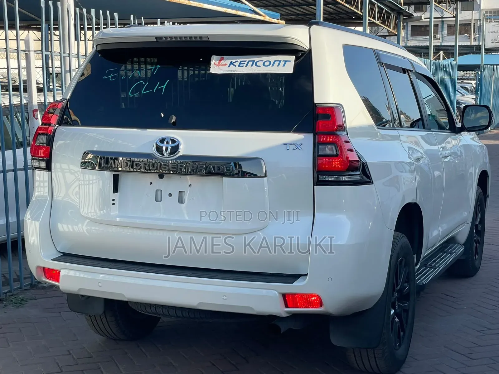 Toyota Land Cruiser Prado 2019 White