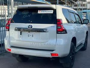 Toyota Land Cruiser Prado 2019 White