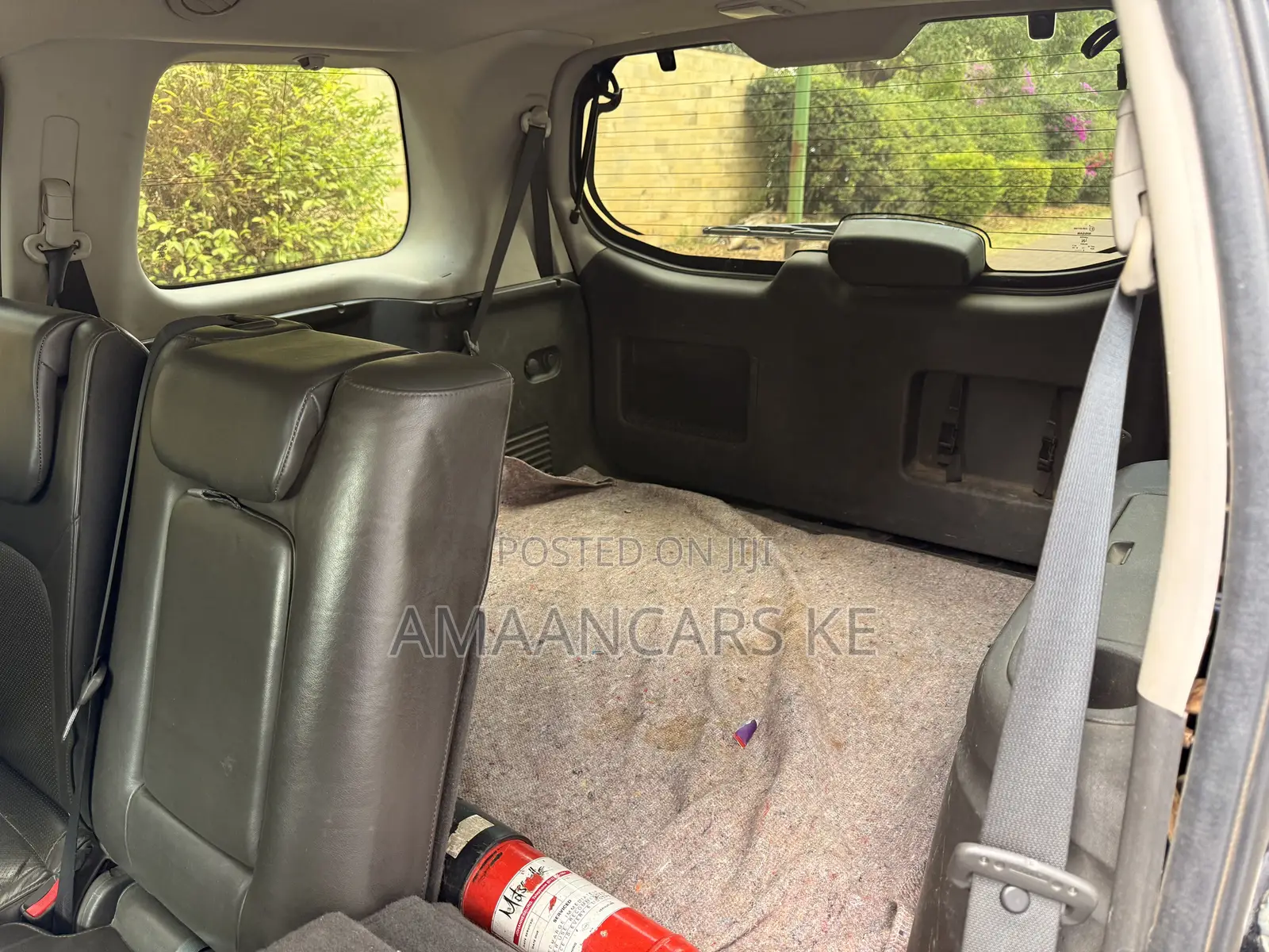 Nissan Pathfinder SV 2012 Black