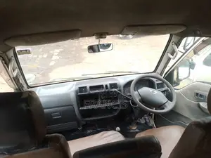Nissan Vanette 2006 White