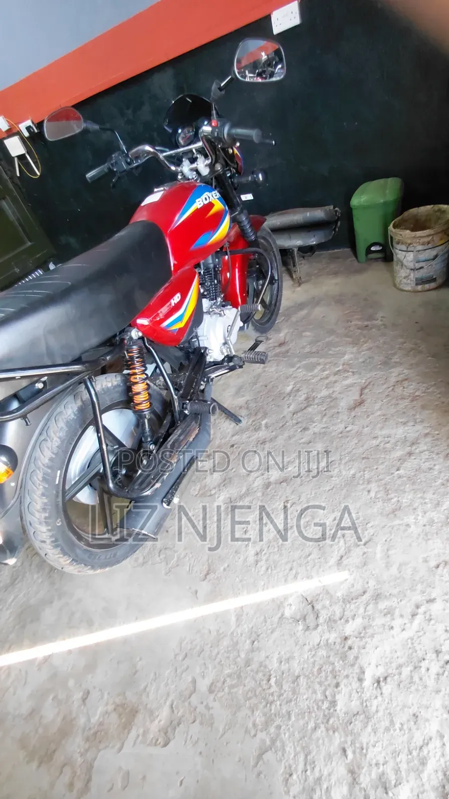 Bajaj Boxer 150 UG 2026 Red