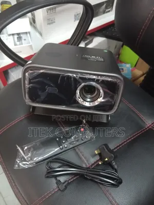 CY900 Android Smart Projector for Streaming Videos at Home Easily