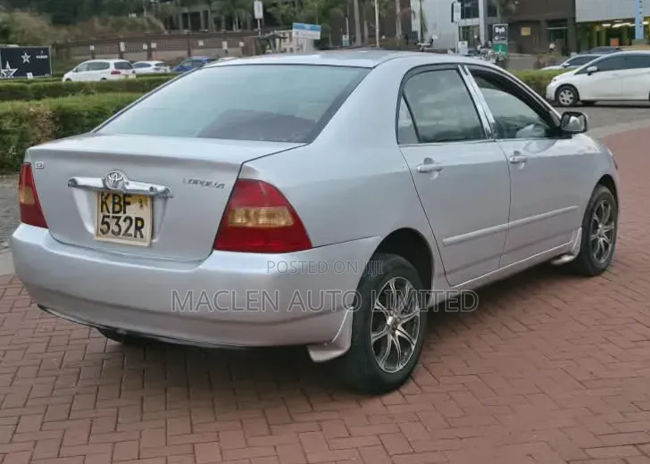 Toyota Corolla 2003 Silver