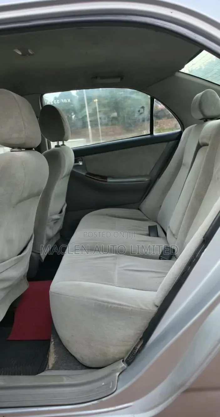 Toyota Corolla 2003 Silver