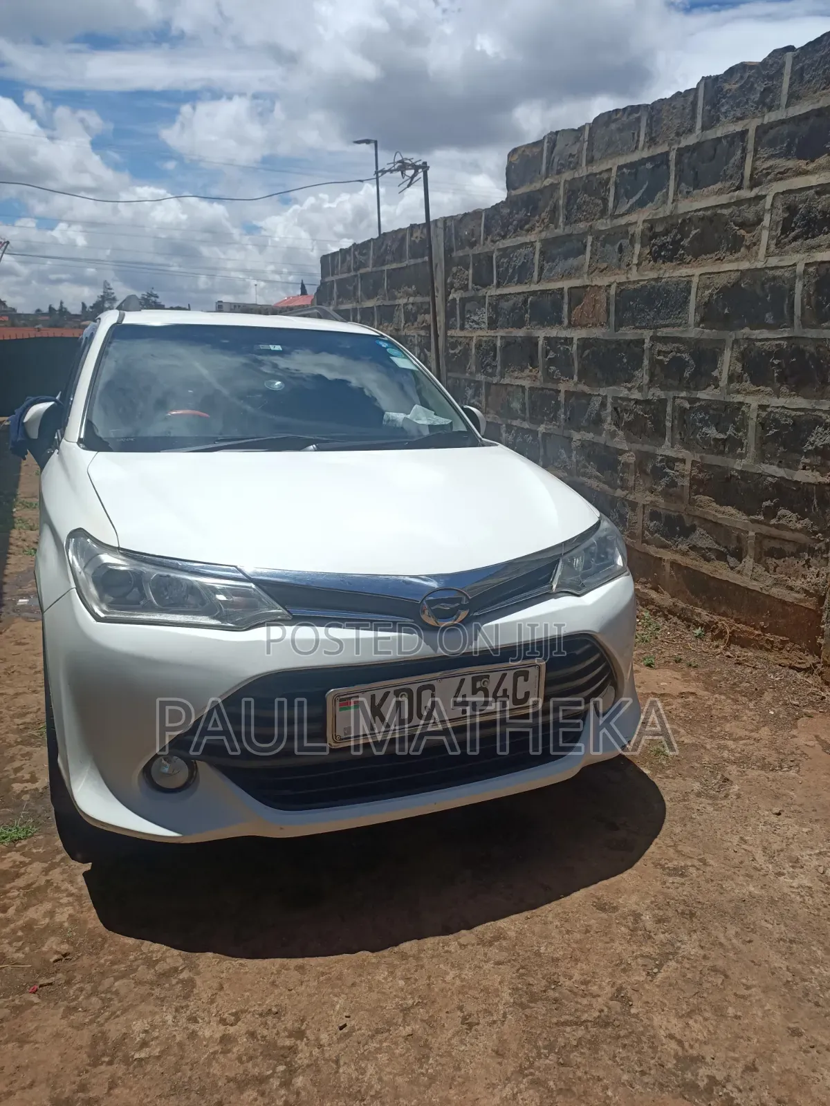Toyota Corolla Fielder 2017 White