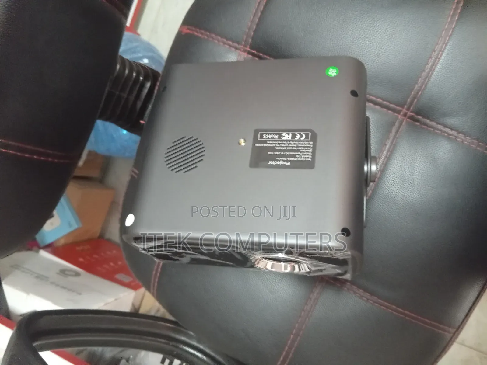 Transform Your Living Room With the CY900 Smart Android Projector