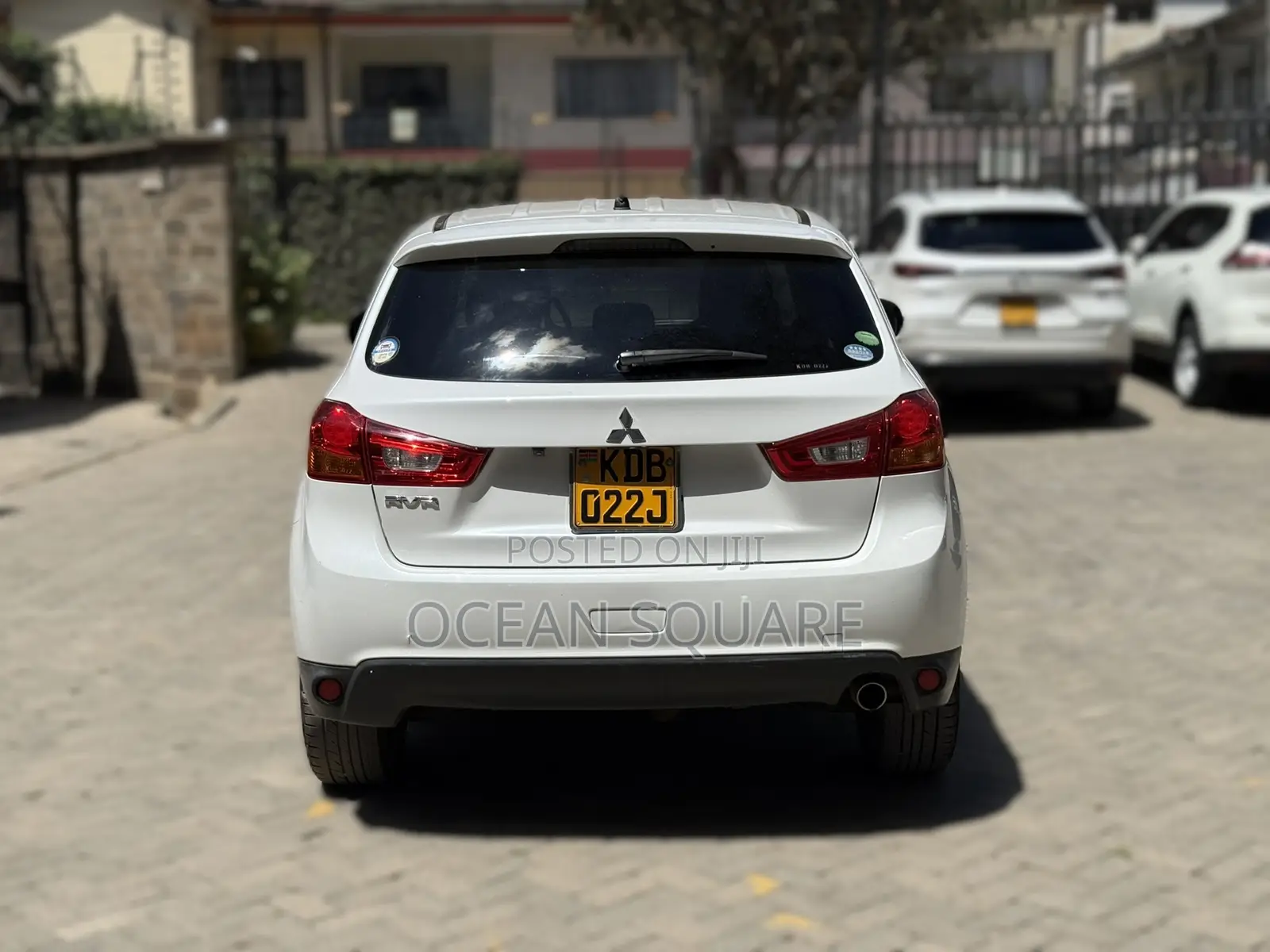 Mitsubishi RVR 2013 White