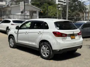 Mitsubishi RVR 2013 White