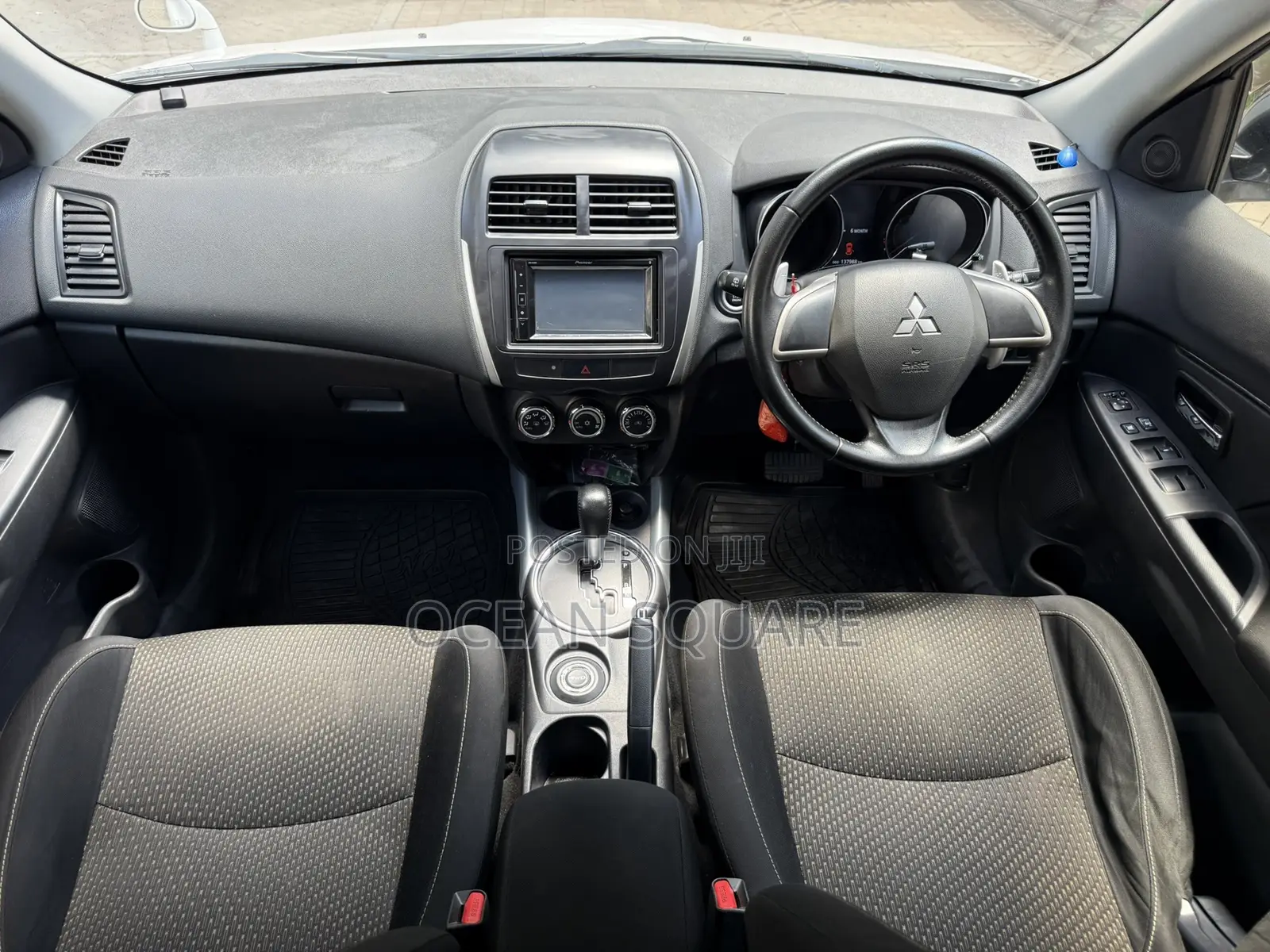 Mitsubishi RVR 2013 White