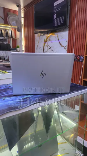 Laptop HP EliteBook 745 G6 8GB Intel Core i5 SSD 256GB