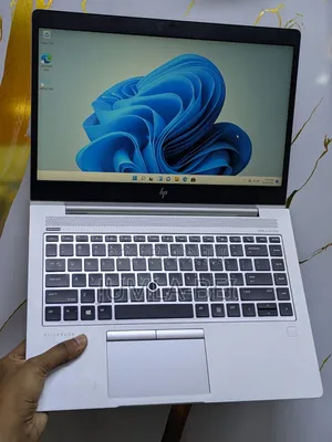Laptop HP EliteBook 745 G6 8GB Intel Core i5 SSD 256GB