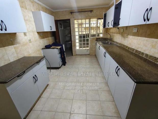 3-Bedroom plus dsq Apartment TO LET in Kileleshwa — Kes 100
