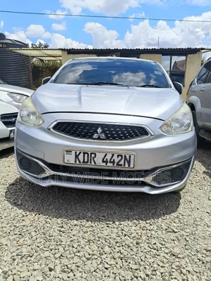 Mitsubishi Mirage 2017 Silver