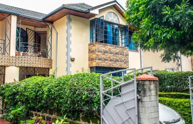 Exquisite 4-BEDROOM Villa + DSQ To Let In Lavington, KES 270
