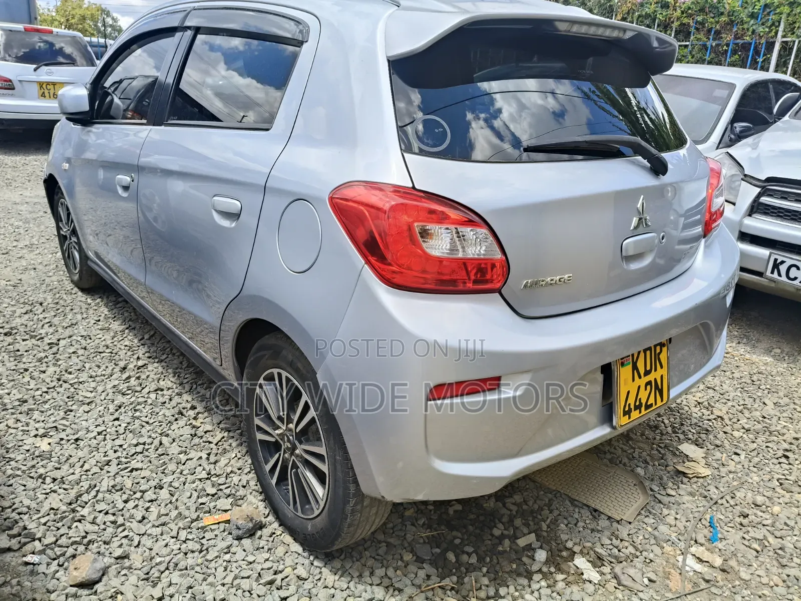 Mitsubishi Mirage 2017 Silver