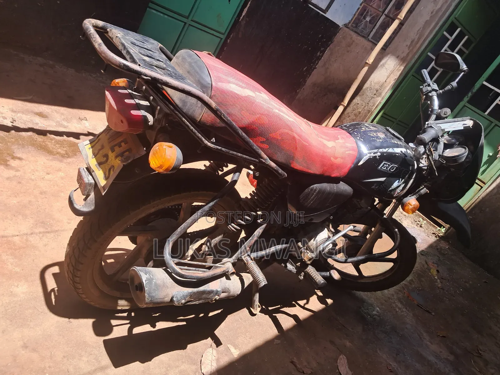 Bajaj Boxer 2021 Black