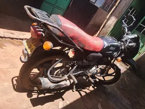 Bajaj Boxer 2021 Black