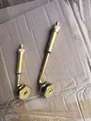 OTR Tractor & Wheel Loader Tubeless Tyre Valve Stems